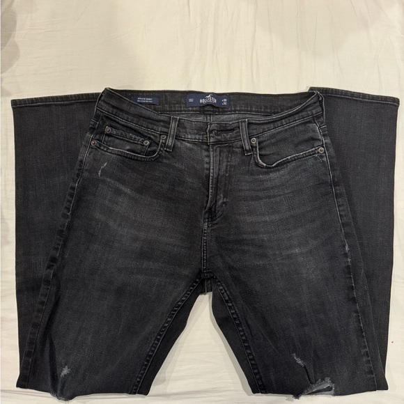 Hollister ripped jeans - Picture 4 of 6